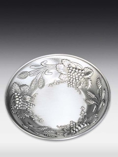 Pewter Deep plate Crop