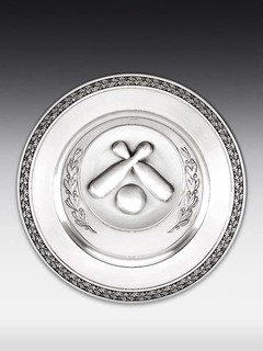 Pewter plate Oak leaves-Ninepin bowling